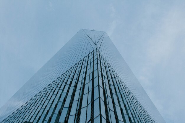 Wysoki wieżowiec w Nowym Jorku