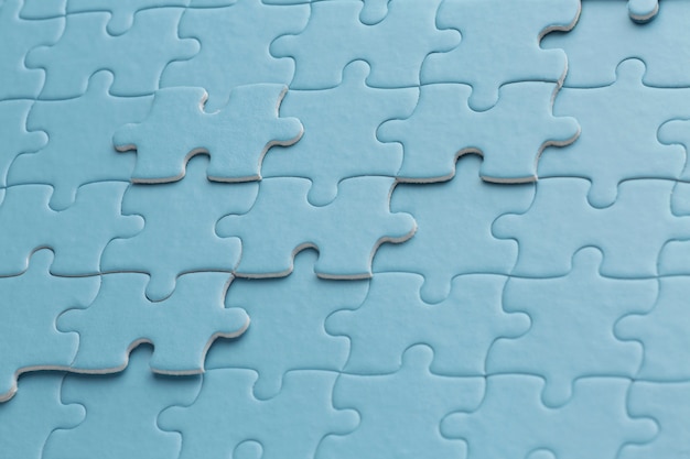 Zamknij się na tle puzzli