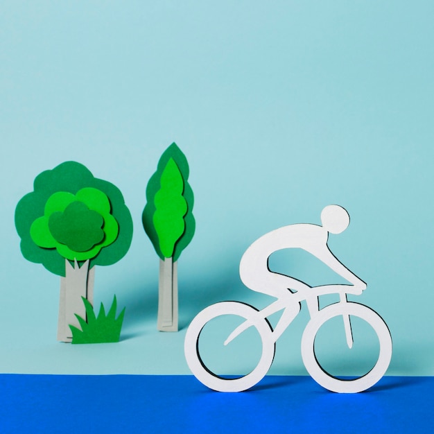 Bezpłatne zdjęcie zawody rowerowe w stylu papierowym