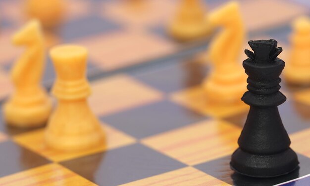 Zbliżenie na grę w szachownicę