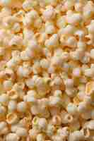 Bezpłatne zdjęcie zbliżenie na popcorn kinowy