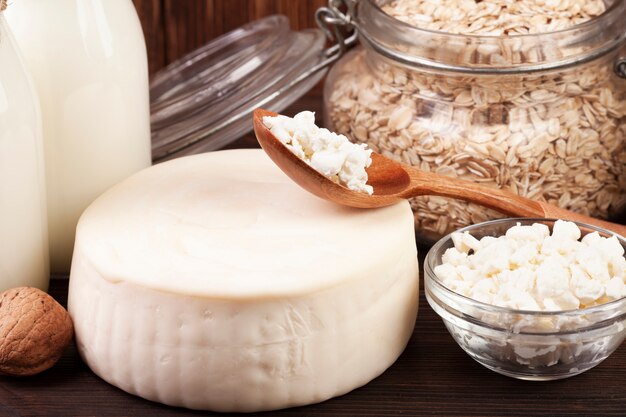Zbliżenie sera i produktów mlecznych