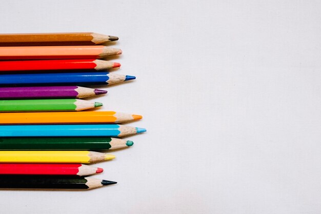 Zestaw kolorowych ołówków