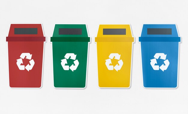 Zestaw pojemników na śmieci z symbolem recyklingu