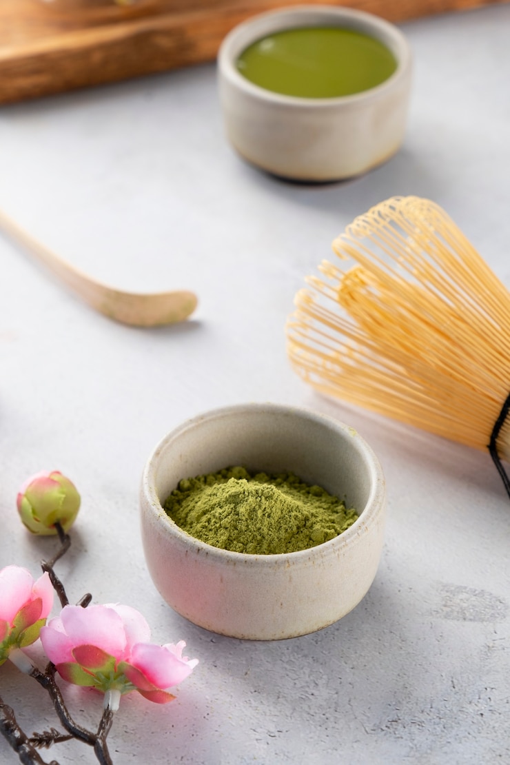 Bezpłatny plik Zdjęcie zielony proszek matcha, martwa natura