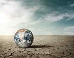 Bezpłatne zdjęcie zmiana klimatu z suchą glebą