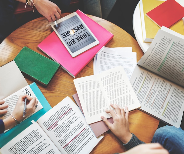 Bezpłatny plik Zdjęcie zróżnicowana sesja edukacyjna