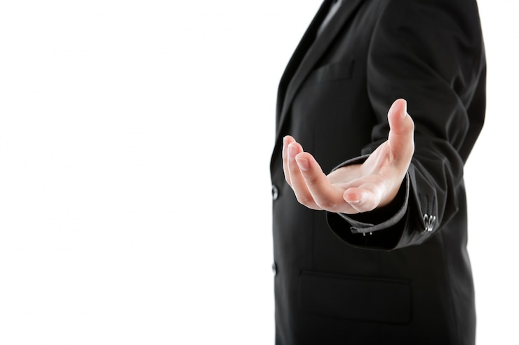 Foto gratuito abrir la mano del hombre de negocios