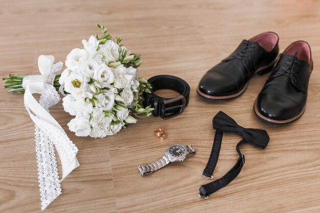 Accesorios de los novios