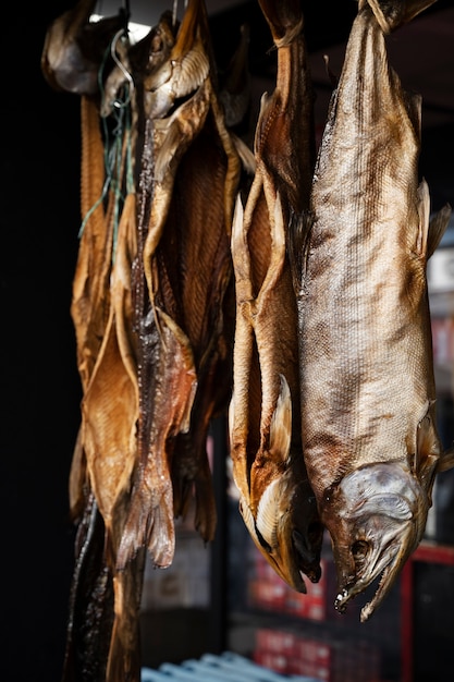 Foto gratuita acercamiento a la comida callejera japonesa