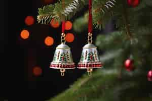 Foto gratuita adorno de campana de árbol de navidad