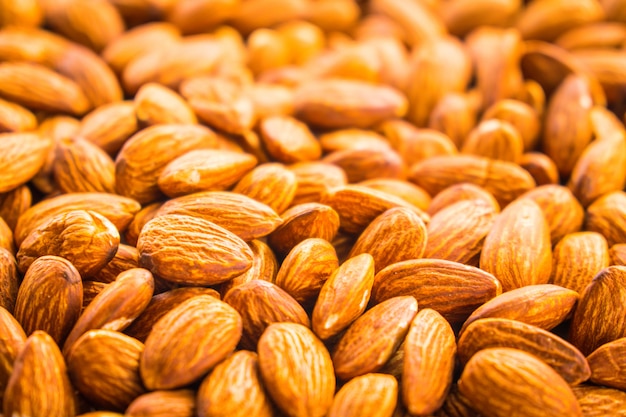 Almendras texturas de nuez y superficie con patrón.