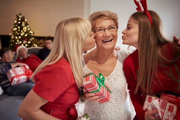 Amor, felicidad y abrazos- navidad en nuestra casa