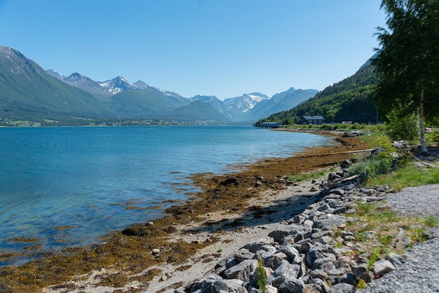 Foto gratuita andalsnes noruega 26 de junio de 2023