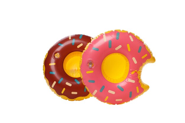 Foto gratuita anillo de goma donuts aislado sobre fondo blanco.