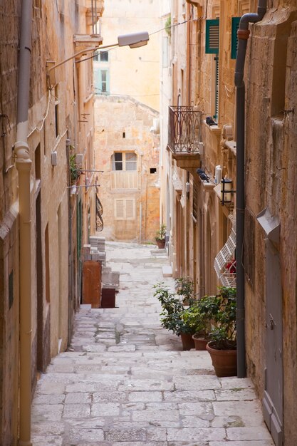 Antigua calle de La Valeta. Malta