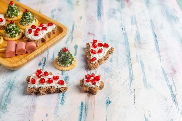 Aperitivos en forma de árbol de Navidad.