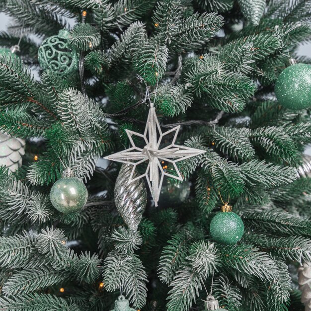 árbol de navidad elegante