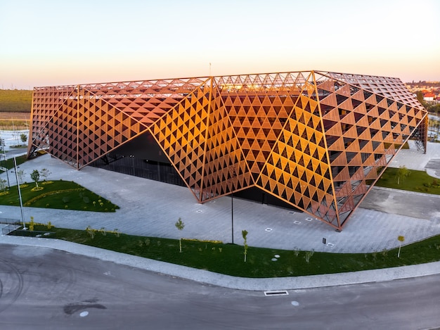 Arena de Chisinau durante la puesta de sol en Moldavia