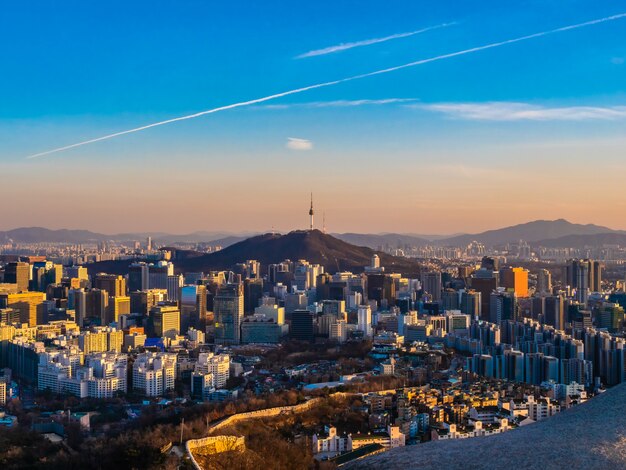 Arquitectura hermosa edificio paisaje urbano en la ciudad de Seúl