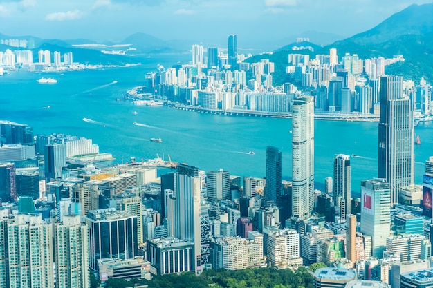 Arquitectura hermosa que construye el paisaje urbano exterior del horizonte de la ciudad de Hong-Kong