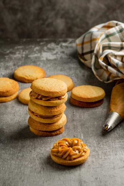 Arreglo de alfajores de ángulo alto