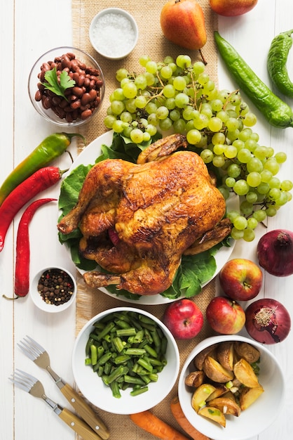 Arreglo de comida deliciosa de acción de gracias