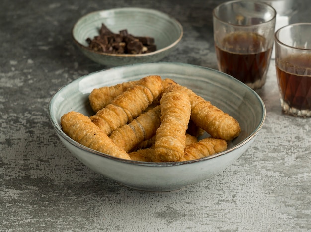 Arreglo de delicioso platillo de tequeños