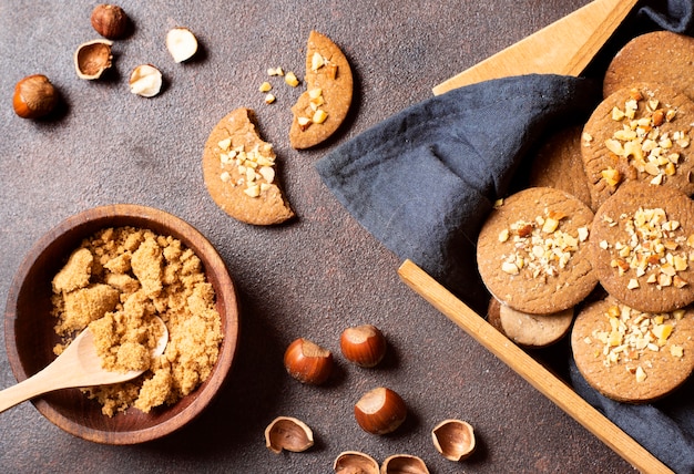 Foto gratuita arreglo de postre de galletas de invierno