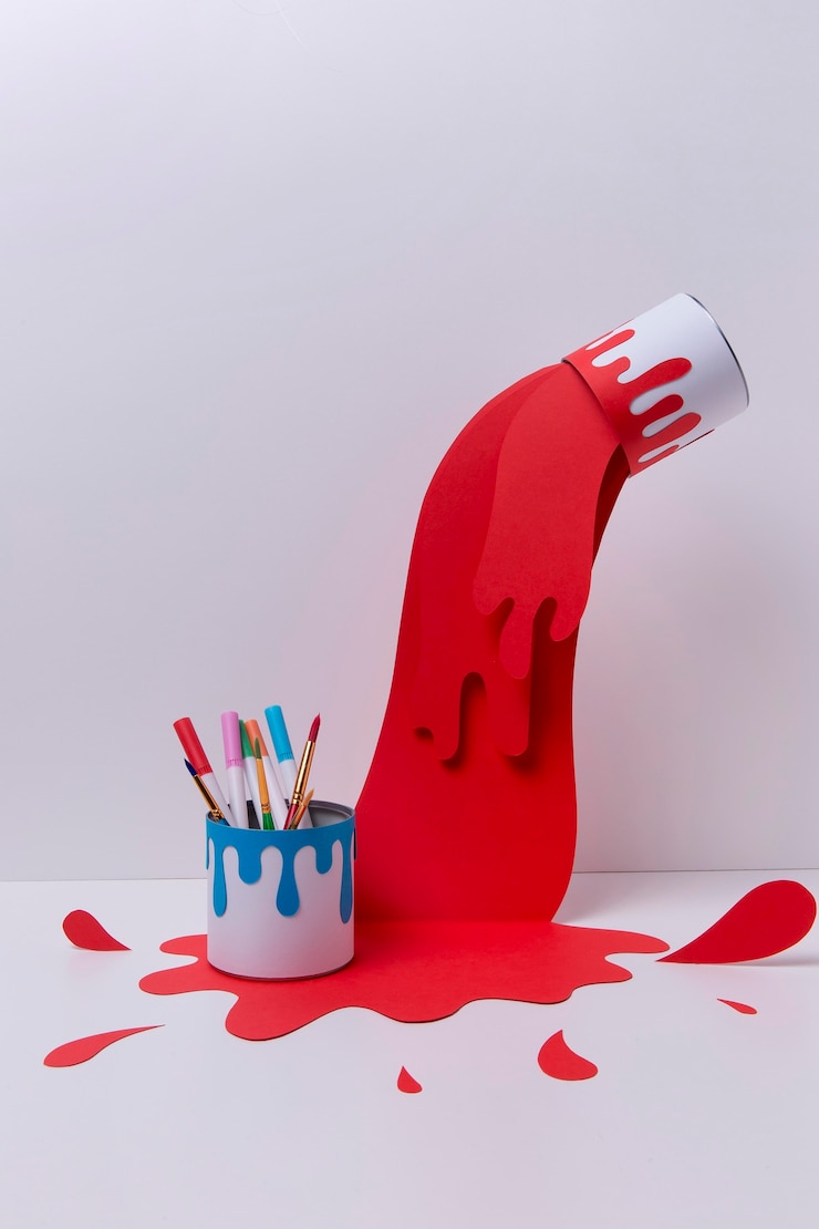 Foto gratuito arreglo del tema de las artes con pintura roja