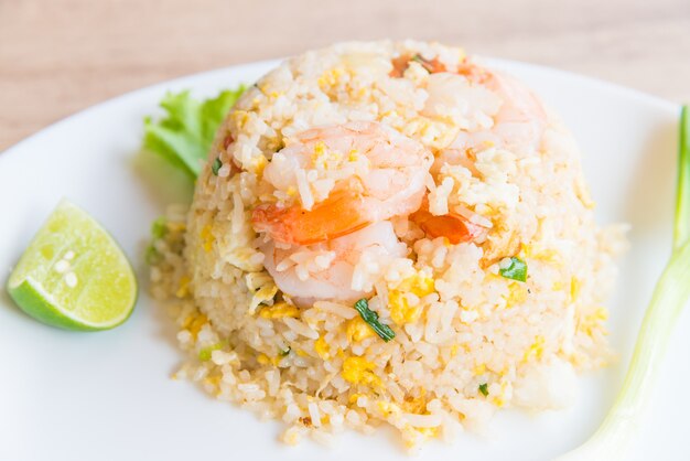 Arroz Frito Con Camarones