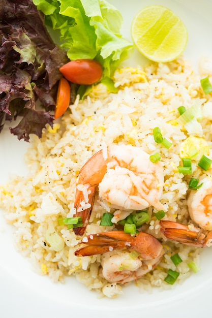 Arroz Frito Con Camarones