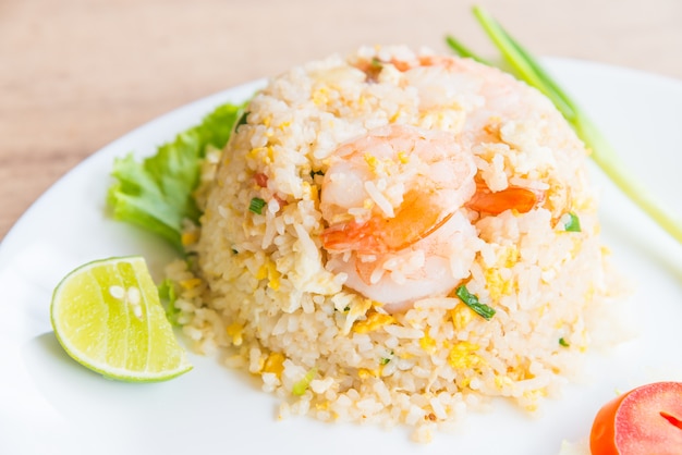 Arroz Frito Con Camarones