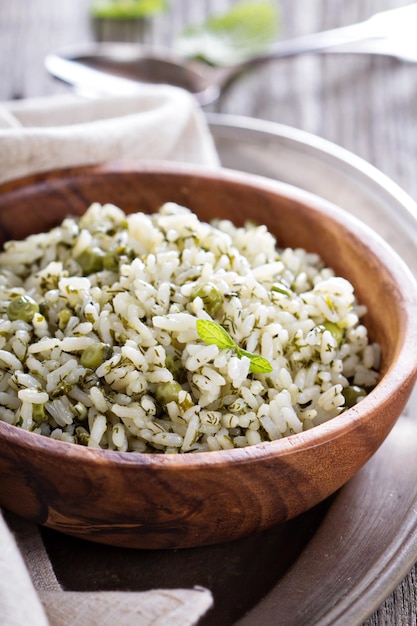 Arroz verde con hierbas