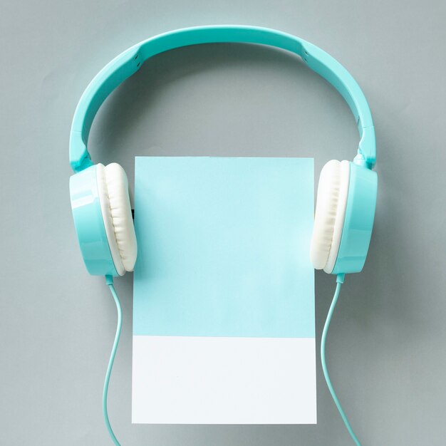 Arte de papel artesanal de auriculares