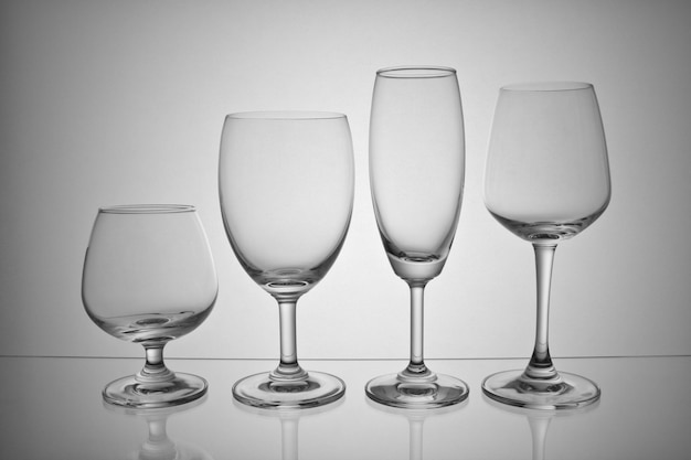 artículos de vidrio de martini de vino de cristal transparente