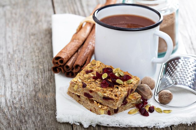 Avena al horno con arándanos y semillas de calabaza