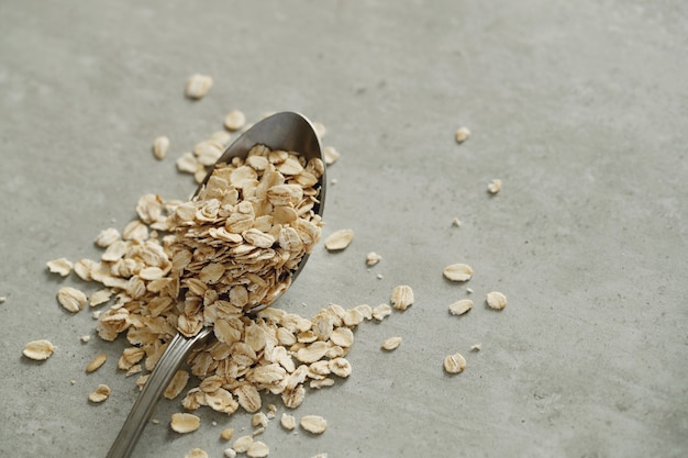 Foto gratuita avena y cuchara