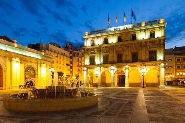 Ayuntamiento de Castellón de la Plana en la noche