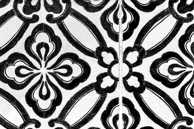 Azulejos florales negros