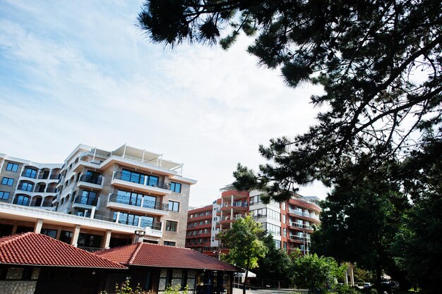 Balcón de centros turísticos en la ciudad de Nesebar Bulgaria