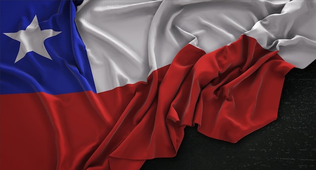 Bandera de Chile arrugado sobre fondo oscuro 3D Render