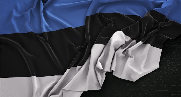 Bandera de Estonia arrugado sobre fondo oscuro 3D Render