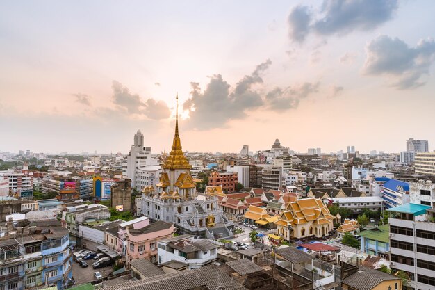 Bangkok Tailandia 21 de mayo de 2017 Wat Trimitre la escultura de Buda de oro más grande del mundo está en este templo