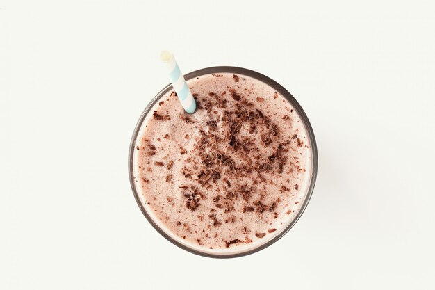 Batido de chocolate con paja