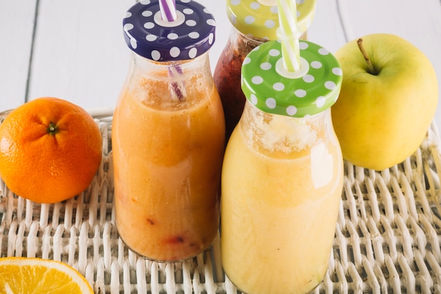 Batido y frutas