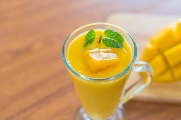 Batido de mango fresco