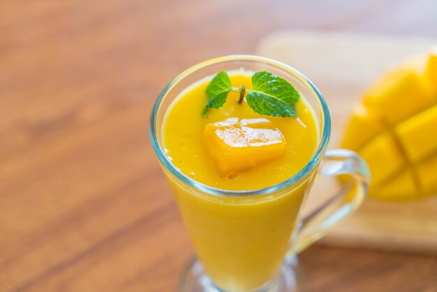 Batido de mango fresco