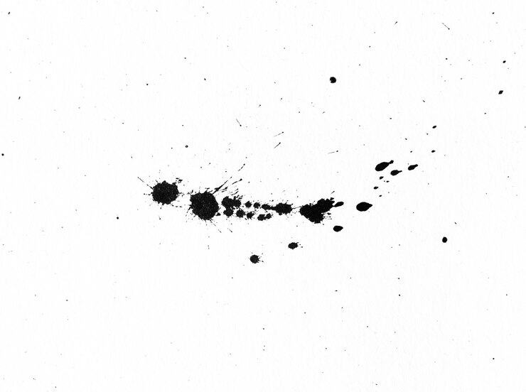 Photo Gratis bentuk tinta hitam pada tekstur kertas cat air