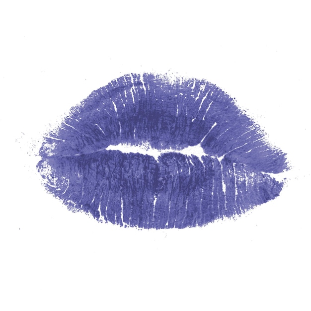 Beso de labios morados aislado sobre fondo blanco.
